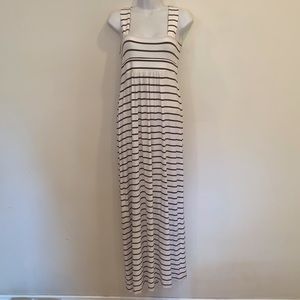 Ann Taylor Maxi Dress/White w/Brown Stripes/Medium/Empire Waist/Sleeveless/EUC